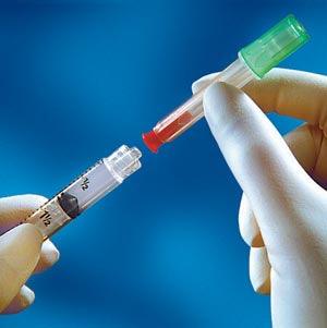 Syringe, 10mL, Twinpak™ Dual Cannula Device, For Use with Interlink®, Abbott LifeShield® or SafeLine® Systems, 100/bx, 4 bx/cs(Drop Ship Requires Pre-Approval)