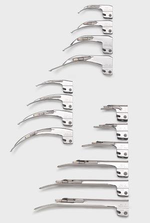 English MacIntosh Blade, Size 4